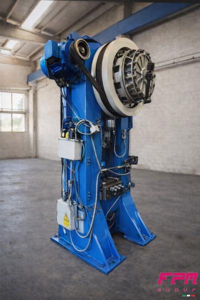 MOSSINI 130 / Ton 130 Presse stampaggio a caldo metalli non ferrosi